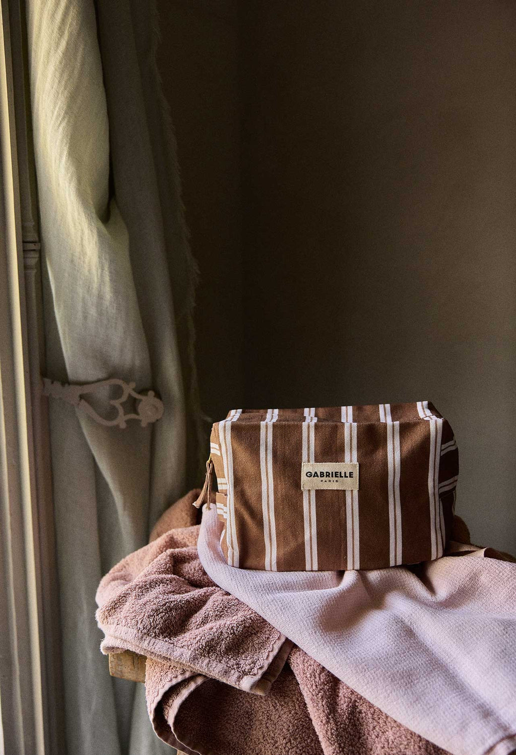 Noisette Stripes Toiletry Bag