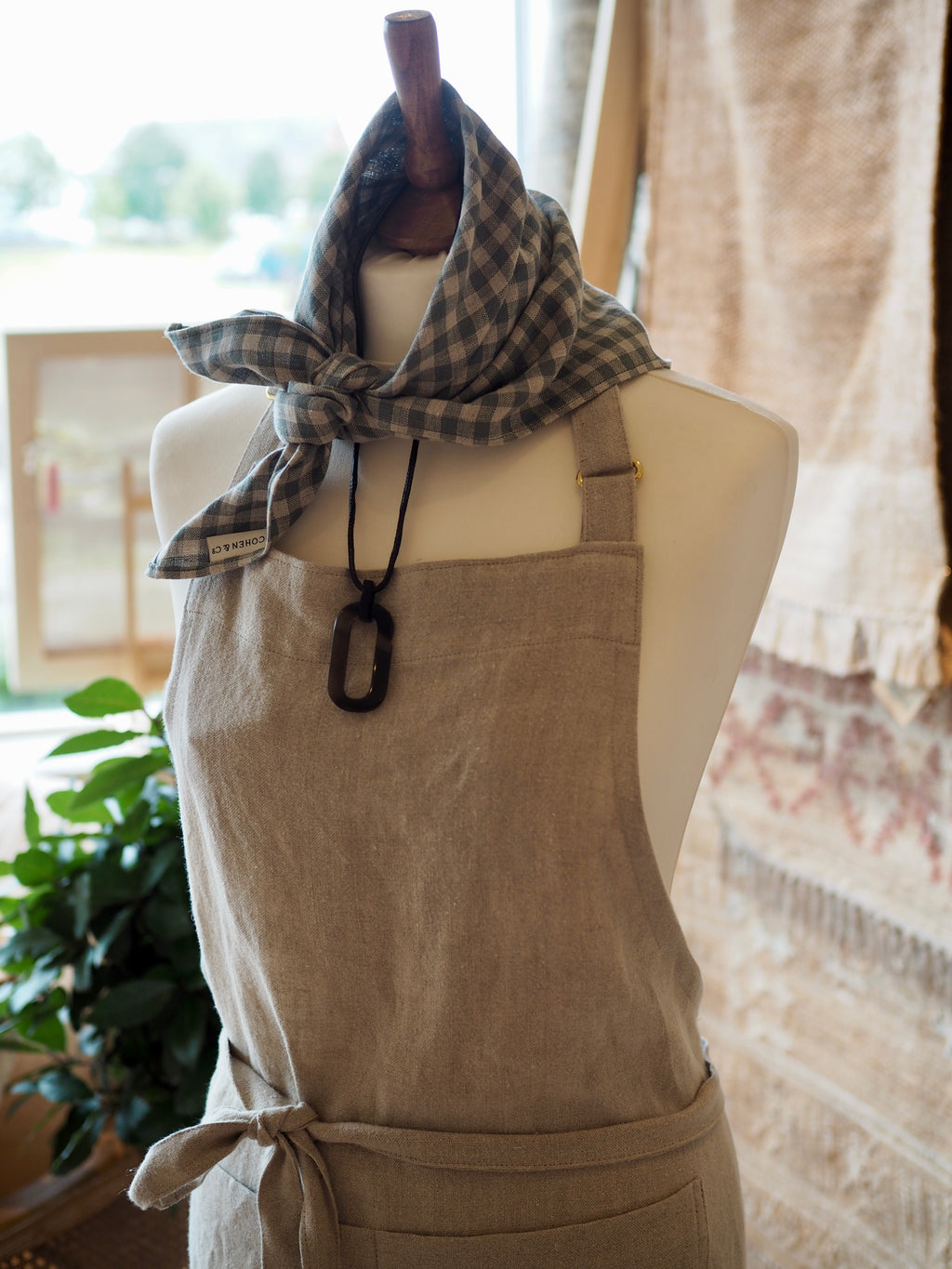 Cohen & Co. Belfast Linen Apron - Stone, Tieback