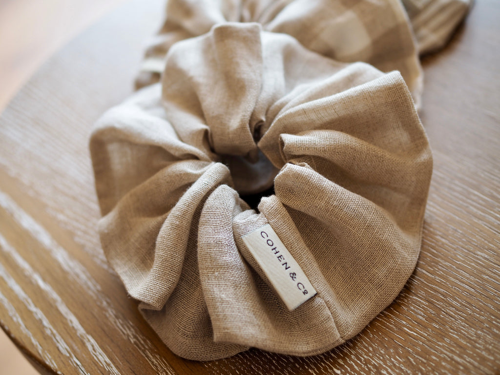 Ellen Linen Scrunchie - Natural