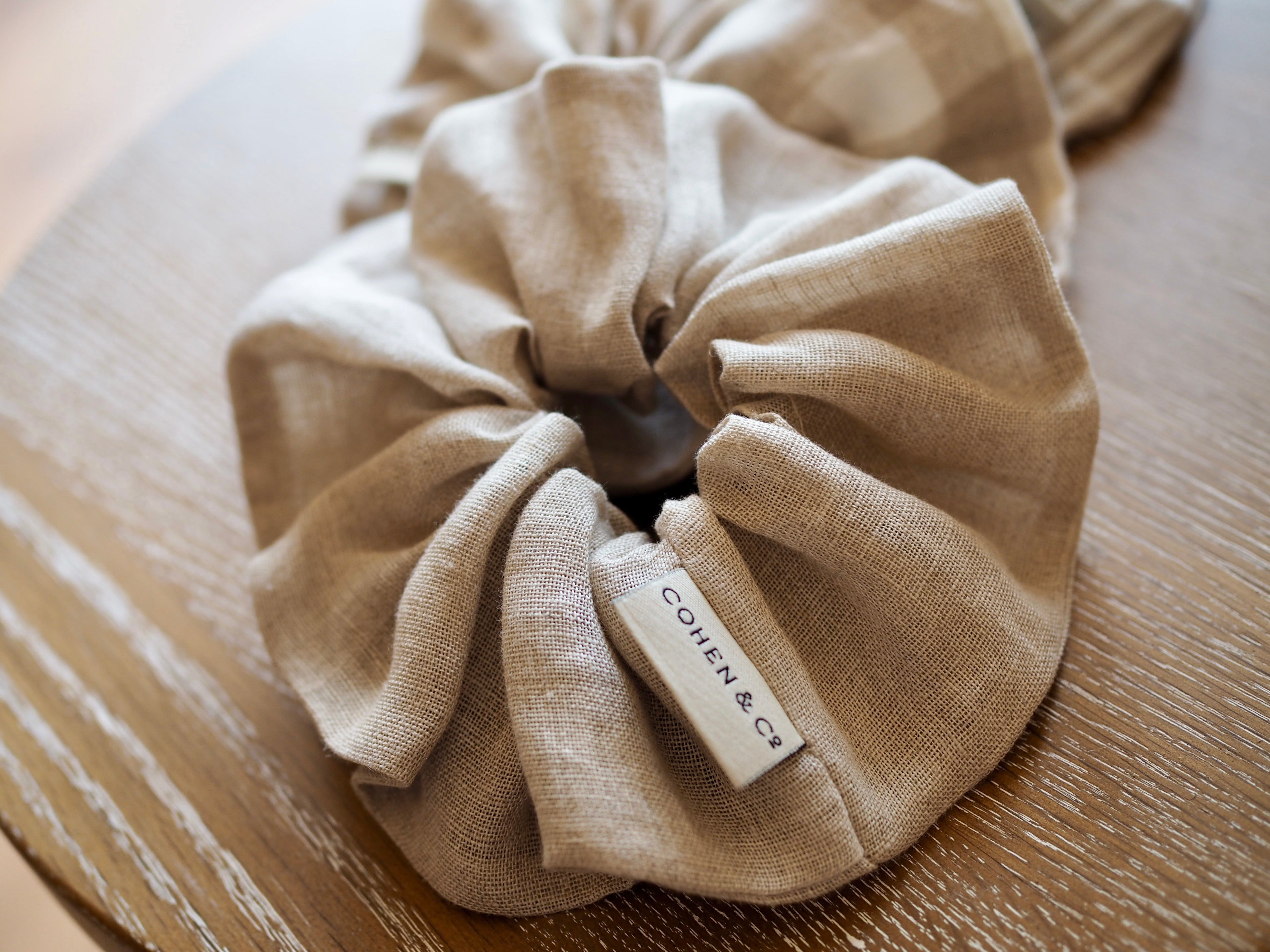 Ellen Linen Scrunchie - Natural
