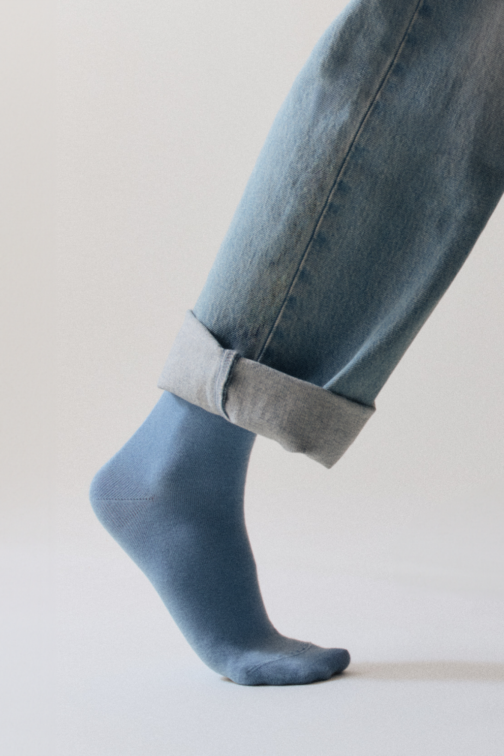 Morning Blue Bamboo Socks: Morning Blue / Small (UK 4-8)