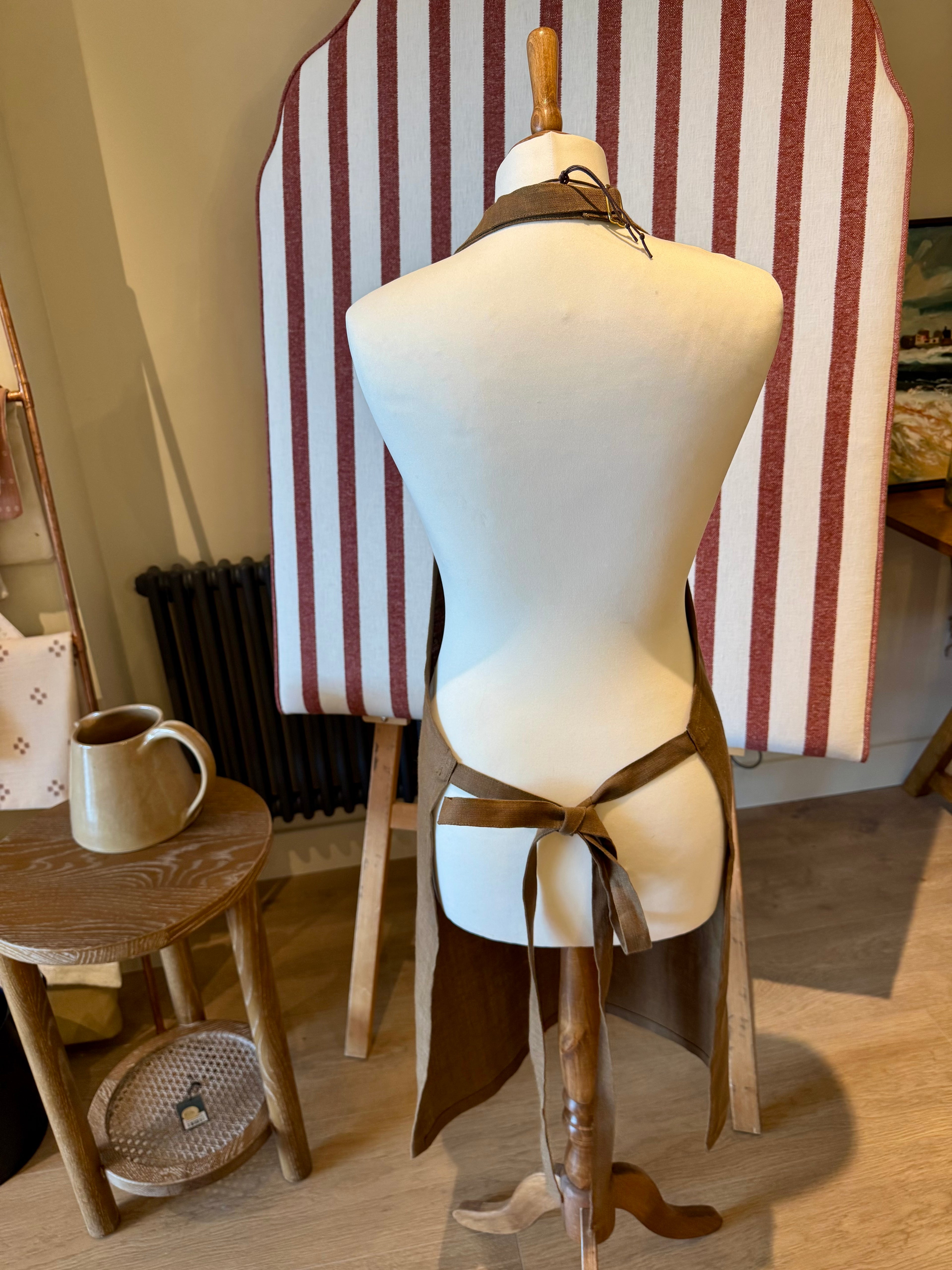 Cohen & Co. Belfast Linen Apron - Turf, Tieback