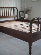 Bobbin Bed - Pre Order