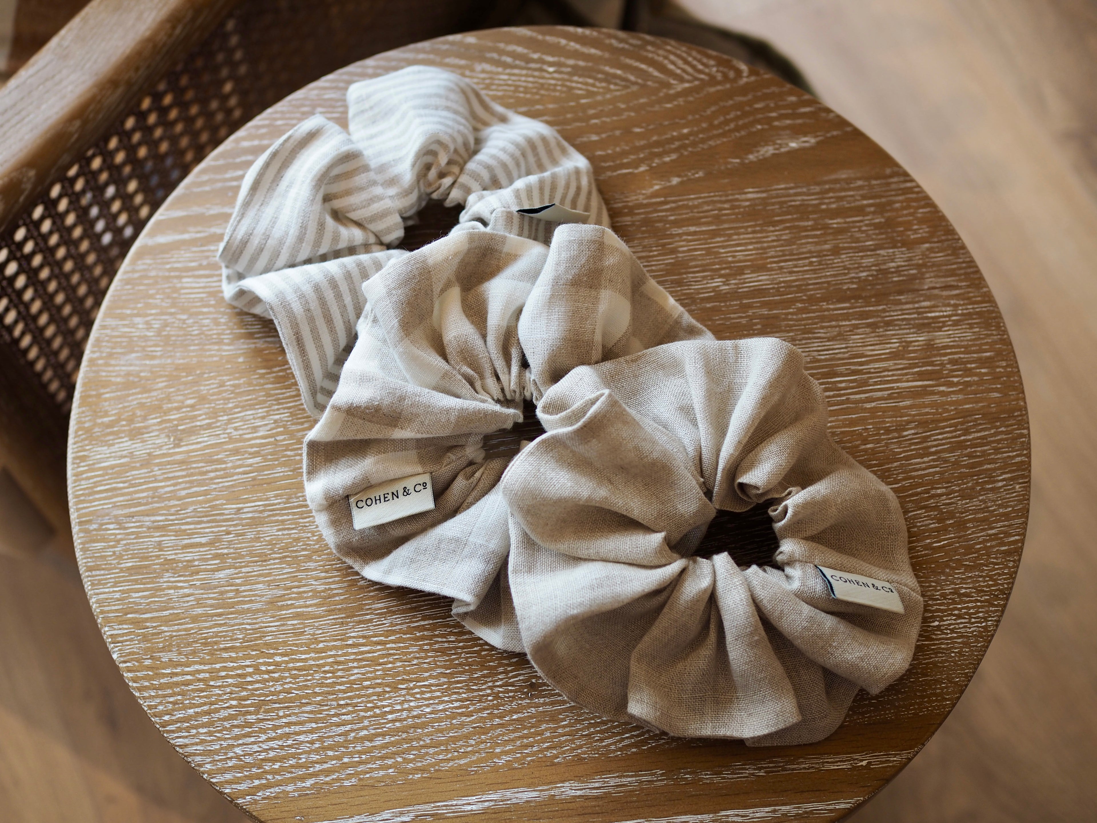 Ellen Linen Scrunchie - Natural