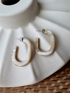 Elara Natural Horn Earrings