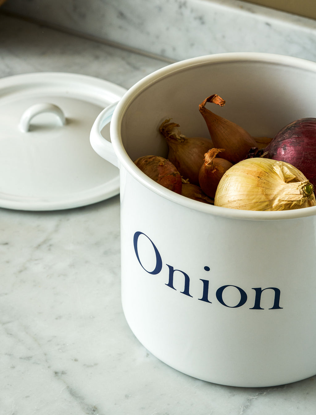 Enamel Onion Store - White