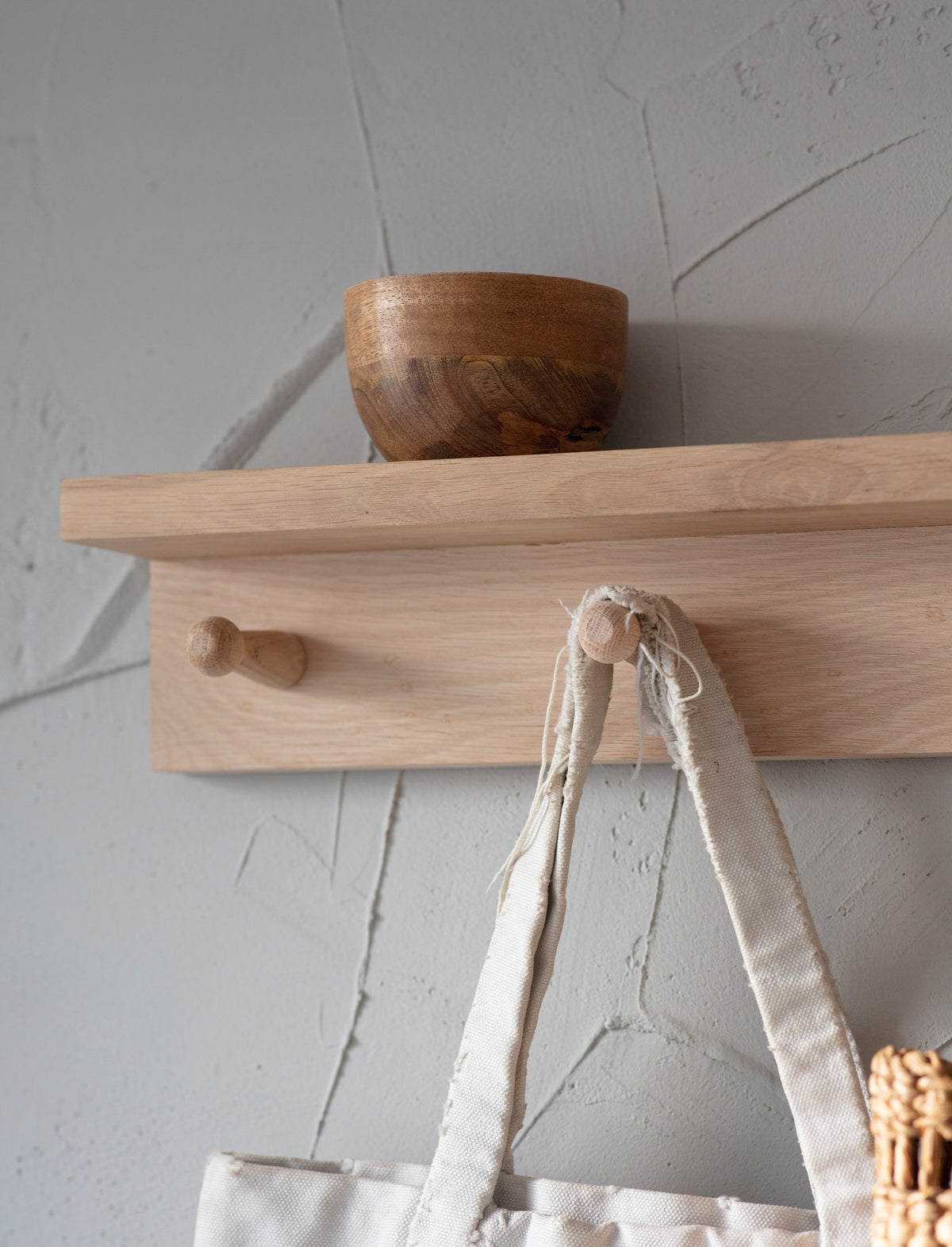 Hambledon 6 Peg Shelf