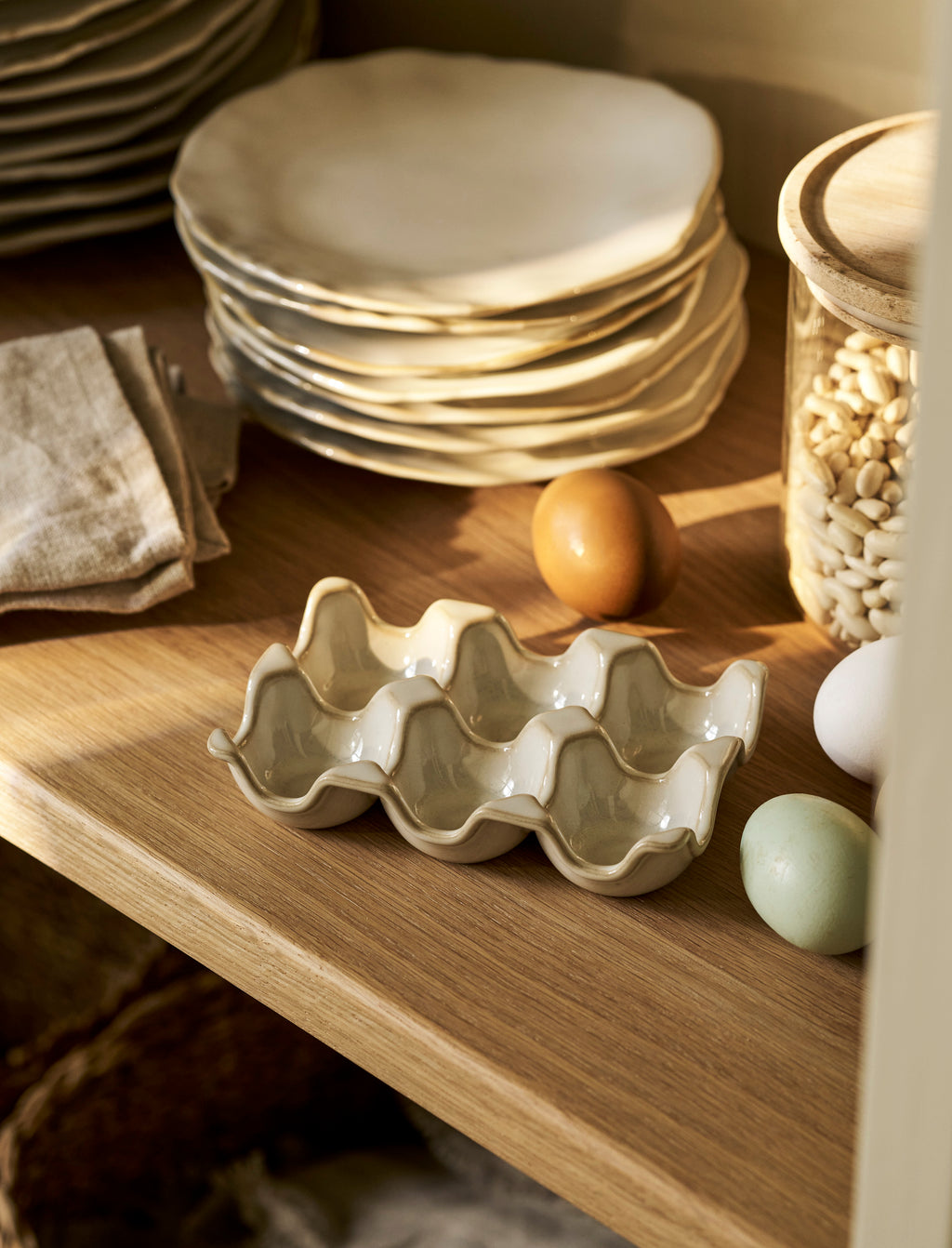 Ithaca - Ceramic Egg Holder