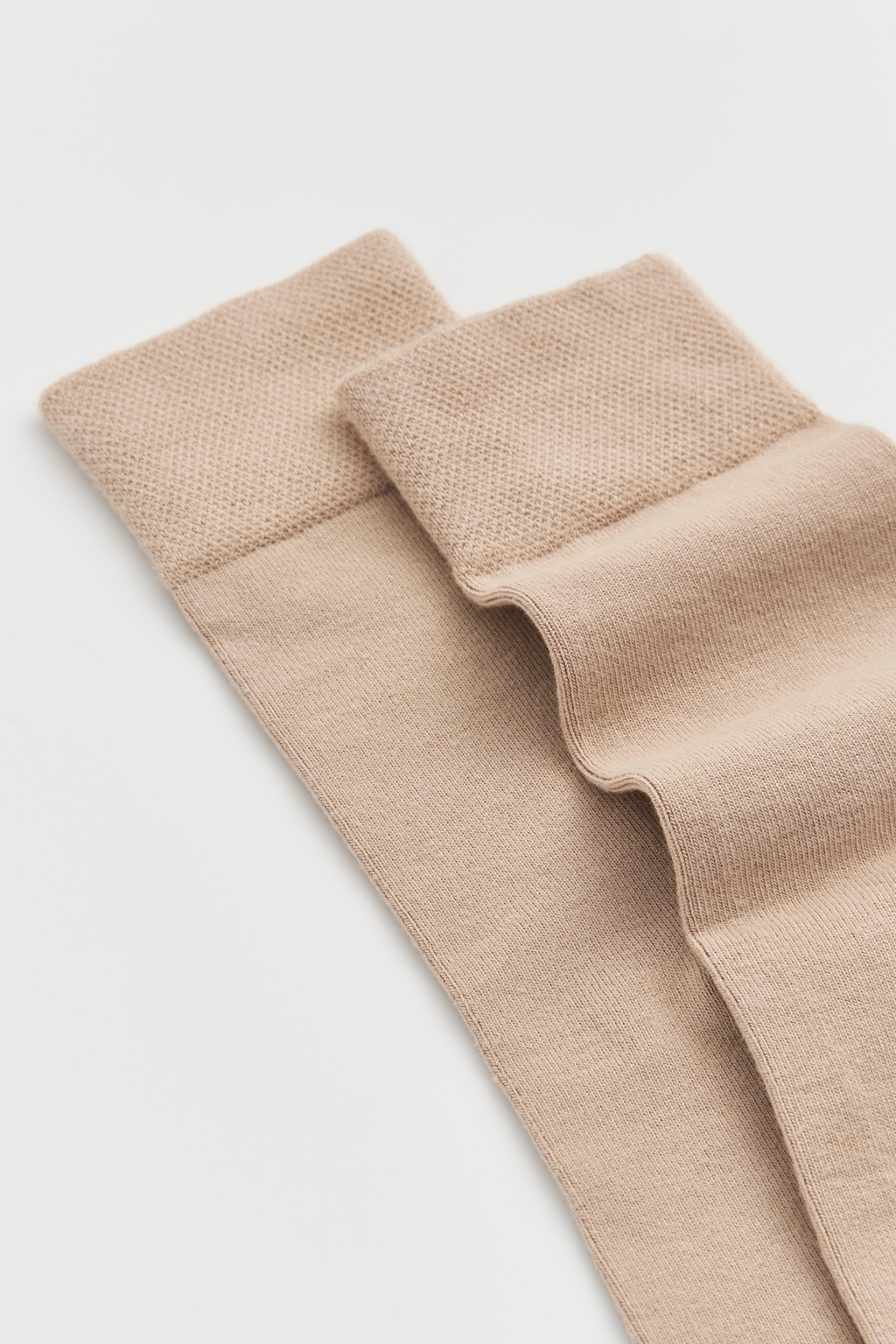 Milky Tea Beige Bamboo Socks: Milky Tea Beige / Small (UK 4-8)