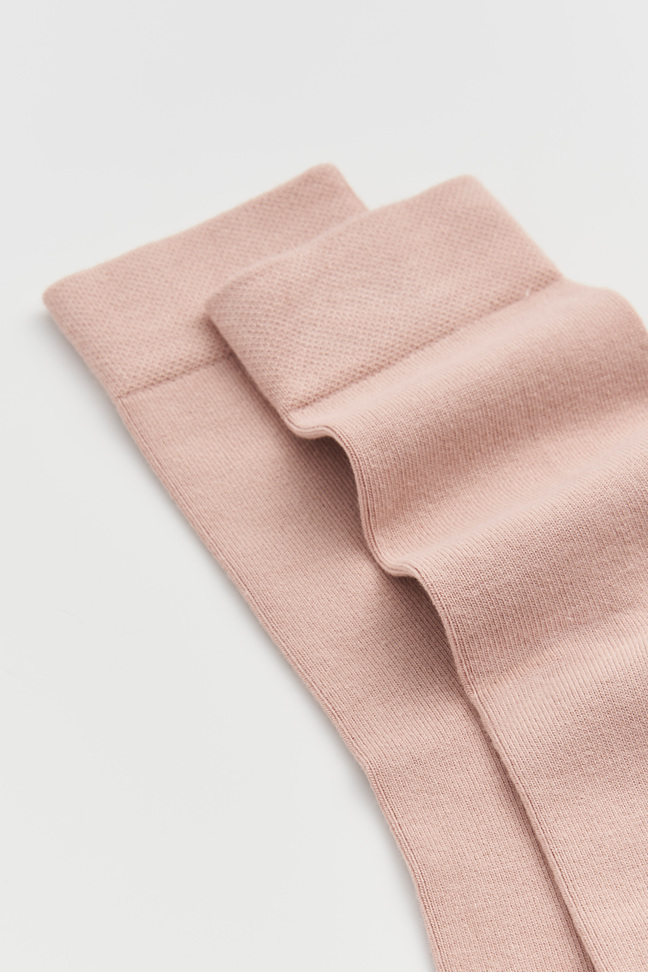 Faded Pink Bamboo Socks: Faded Pink / Large (UK 9-13)