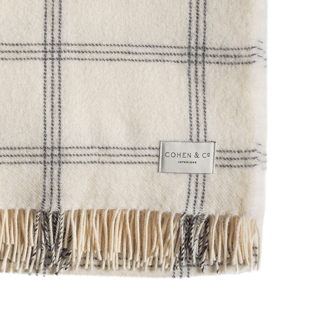 Whinnie Merino Lambswool Throw - White Pearl